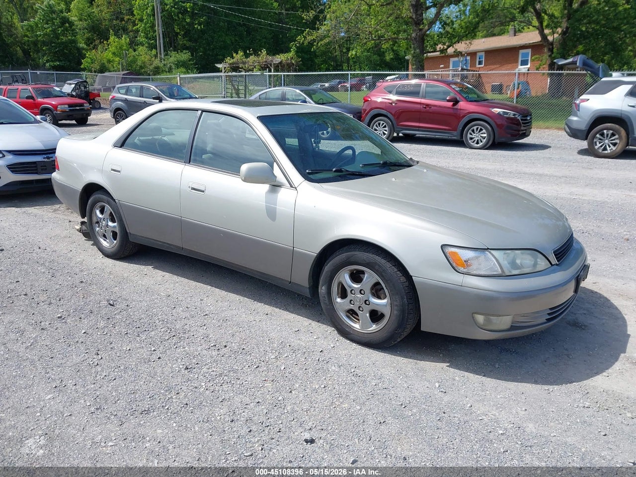 JT8BF22G7V0****** · 1997 LEXUS ES 300