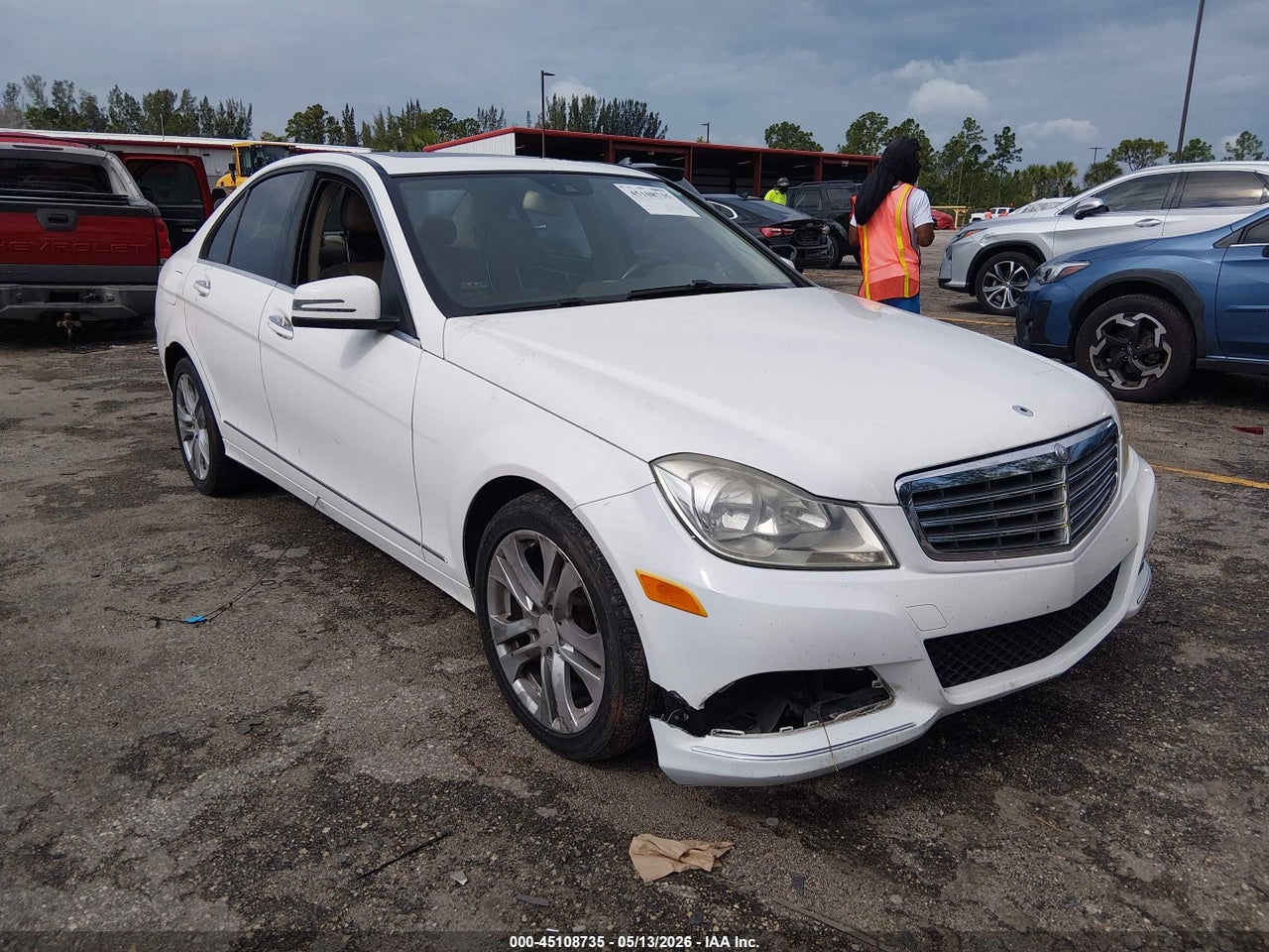 WDDGF4HB6EA****** · 2014 MERCEDES-BENZ C 250 LUXURY