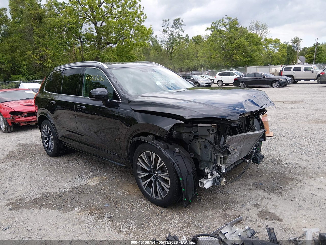 YV4102PK1M1****** · 2021 VOLVO XC90 T5 MOMENTUM 7 PASSENGER