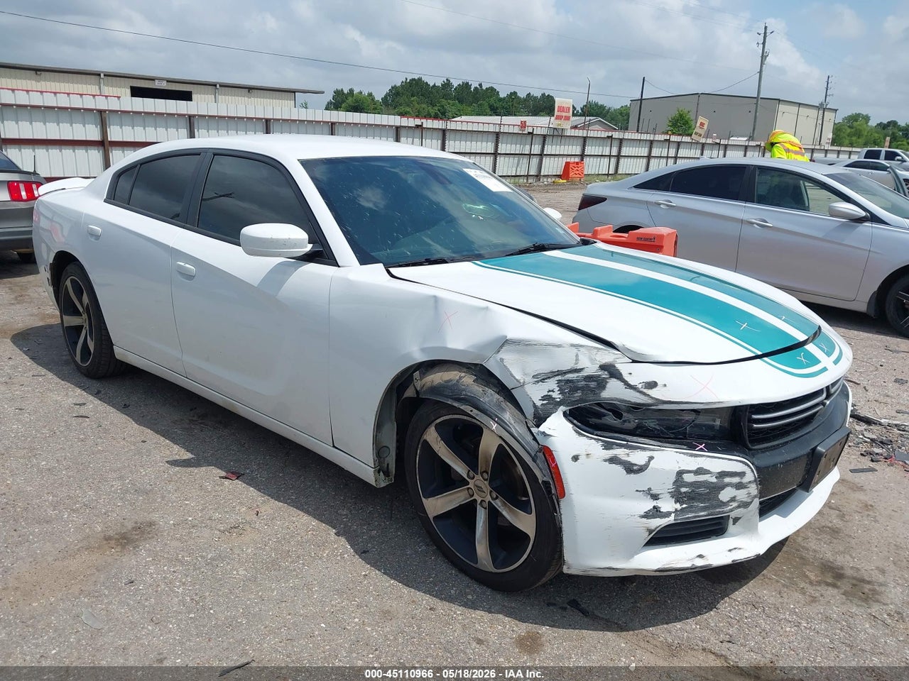 2C3CDXBG0HH****** · 2017 DODGE CHARGER SE RWD