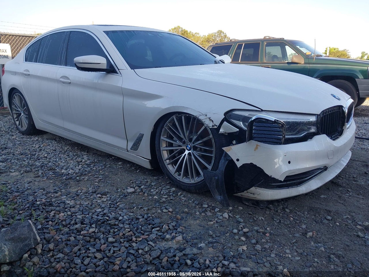 WBAJE5C55KW****** · 2019 BMW 540I