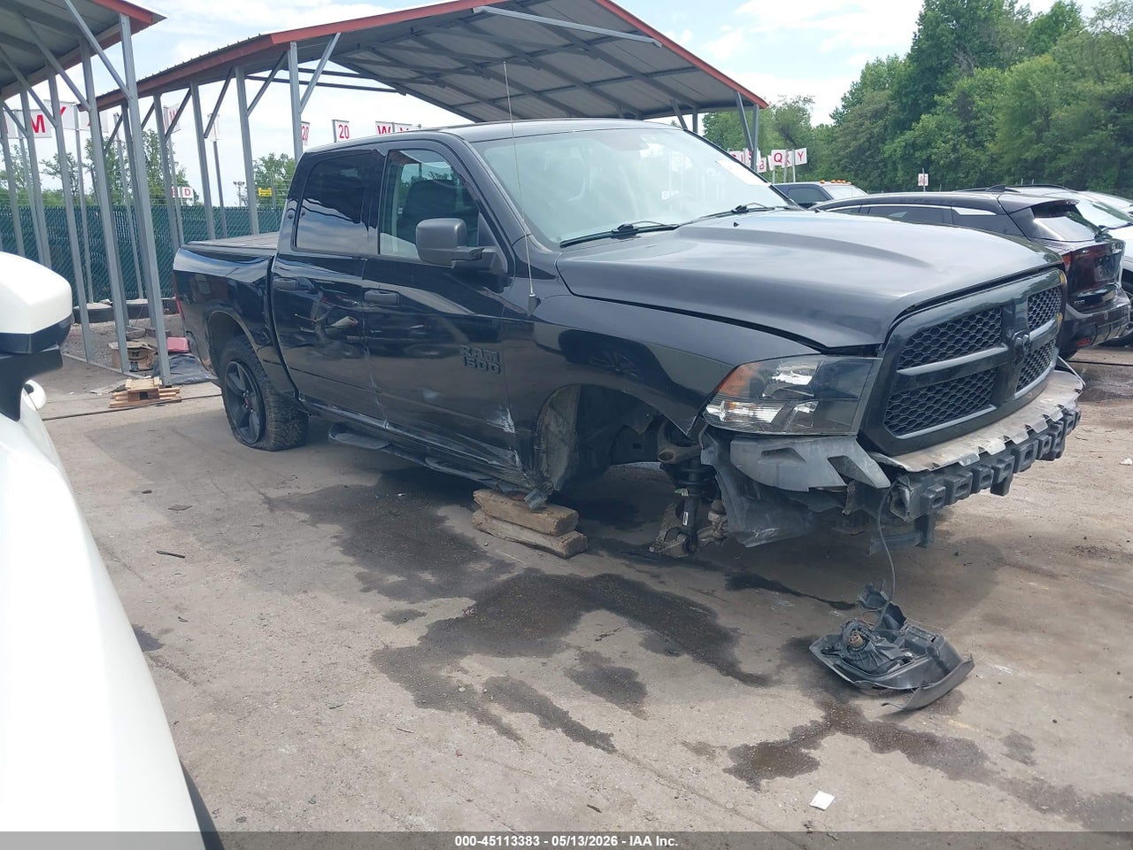 1C6RR7KG5HS****** · 2017 RAM 1500 EXPRESS  4X4 5'7 BOX