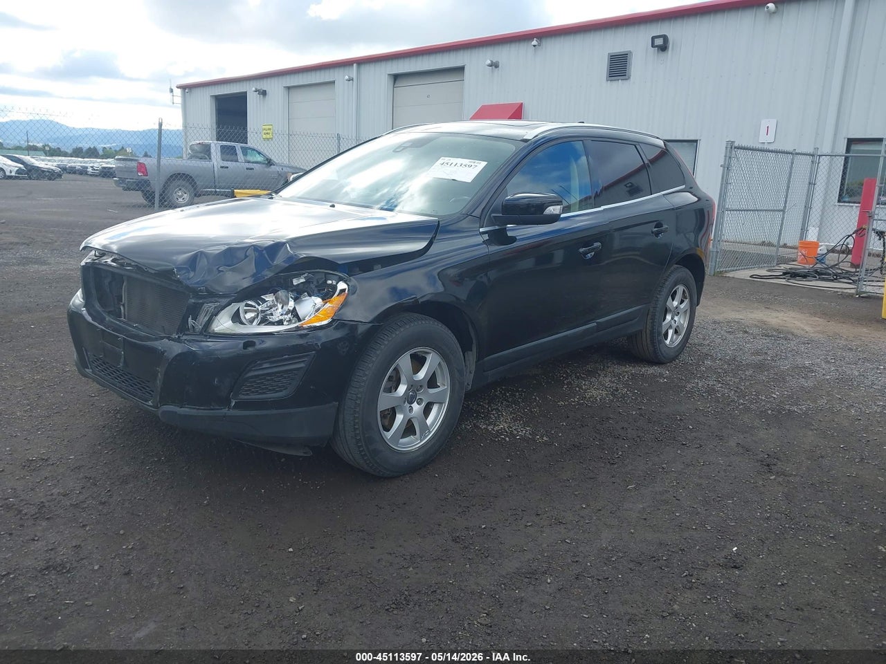 2011 VOLVO XC60 3.2/3.2 R-DESIGN · 2/11