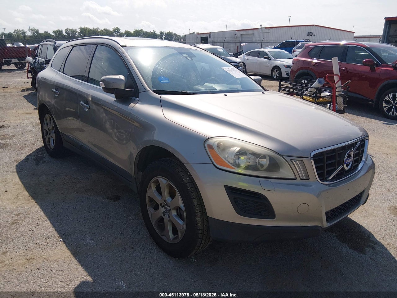 YV4952DL8B2****** · 2011 VOLVO XC60 3.2/3.2 R-DESIGN
