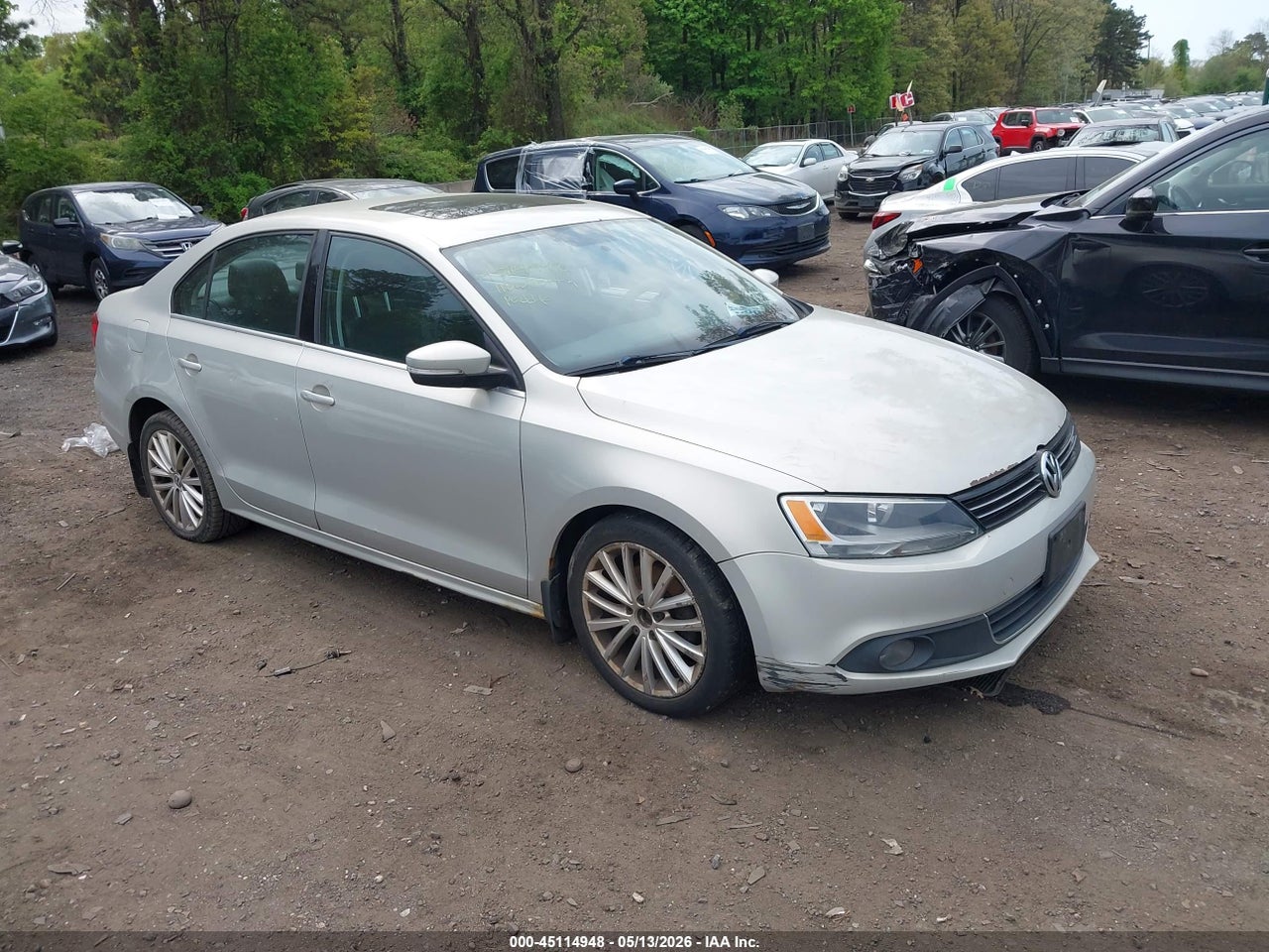 3VWLZ7AJ7BM****** · 2011 VOLKSWAGEN JETTA 2.5L SEL