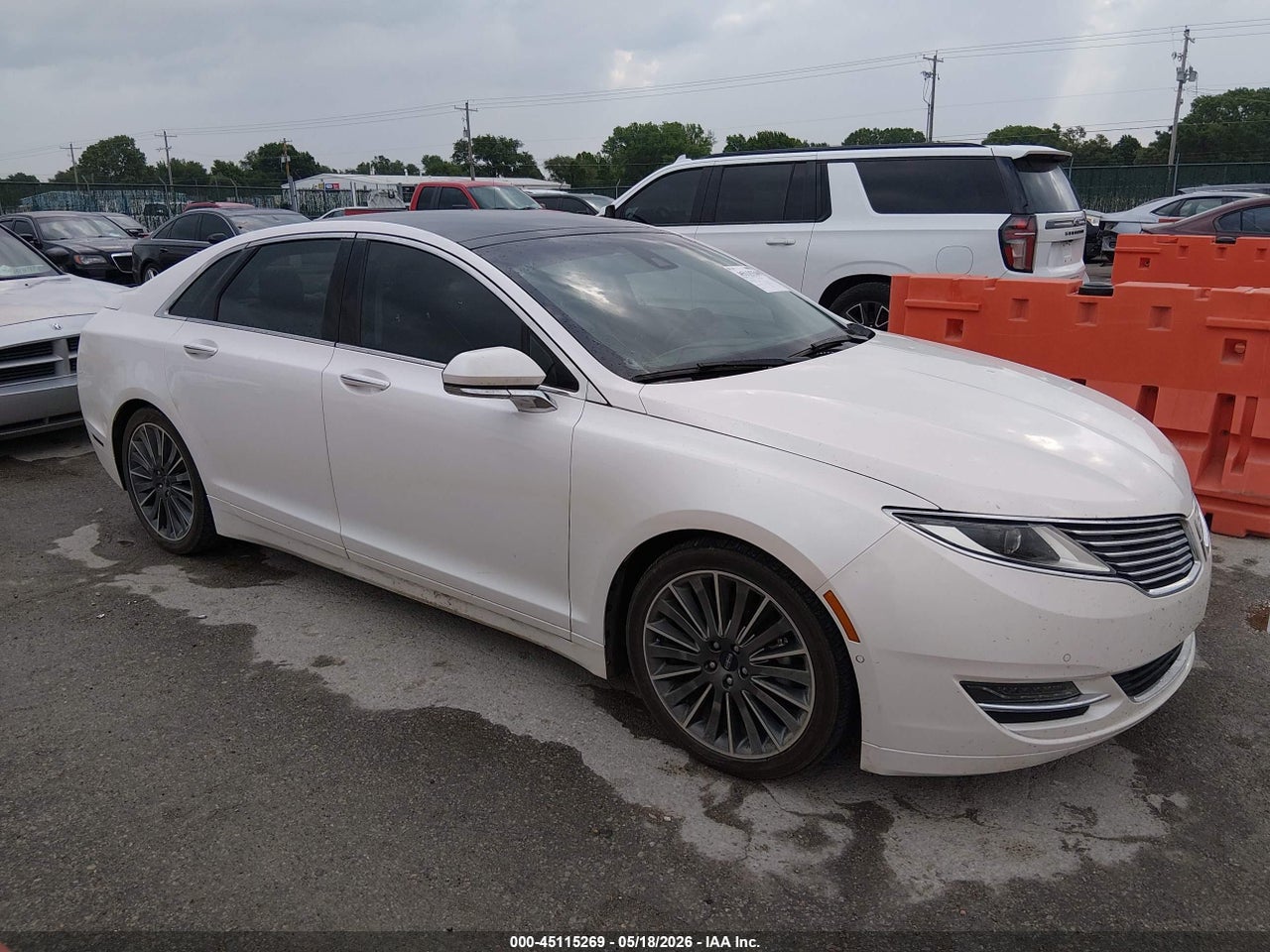 3LN6L2LU0FR****** · 2015 LINCOLN MKZ HYBRID