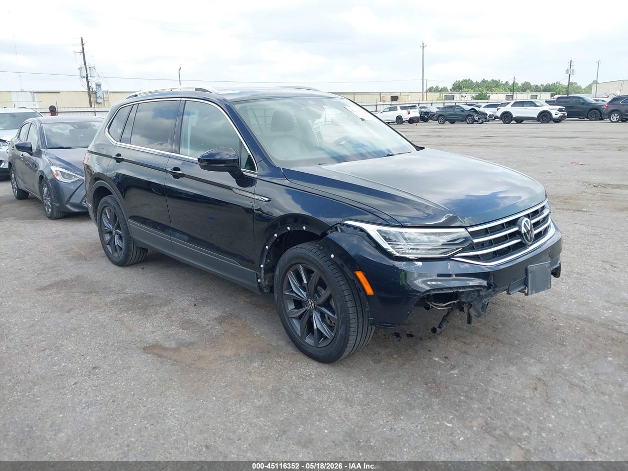3VV3B7AX5NM****** · 2022 VOLKSWAGEN TIGUAN 2.0T SE
