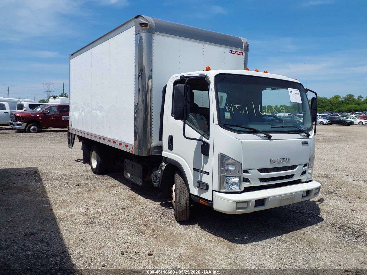 JALC4W168J7****** · 2018 ISUZU NPR HD