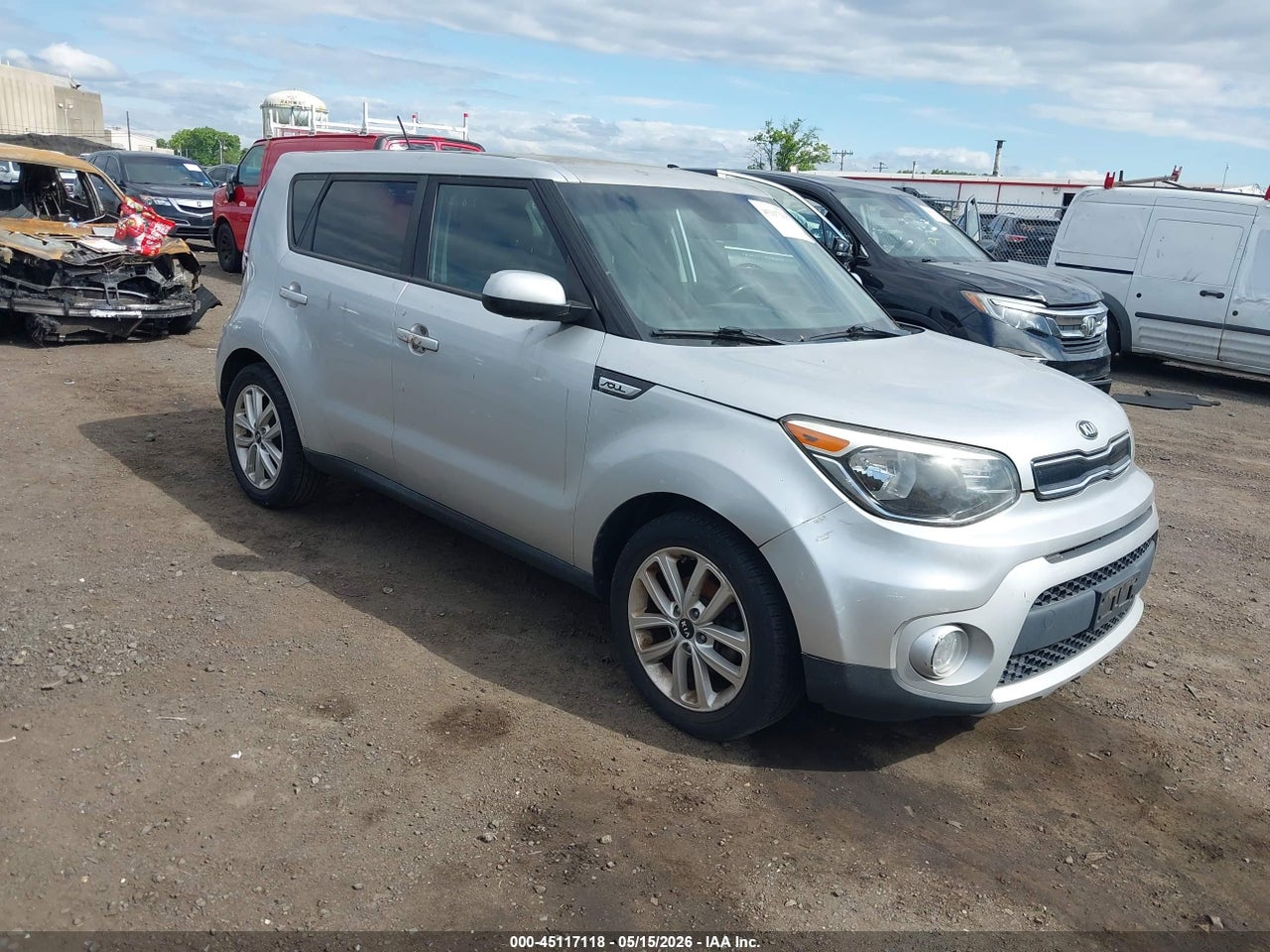 KNDJP3A54J7****** · 2018 KIA SOUL +