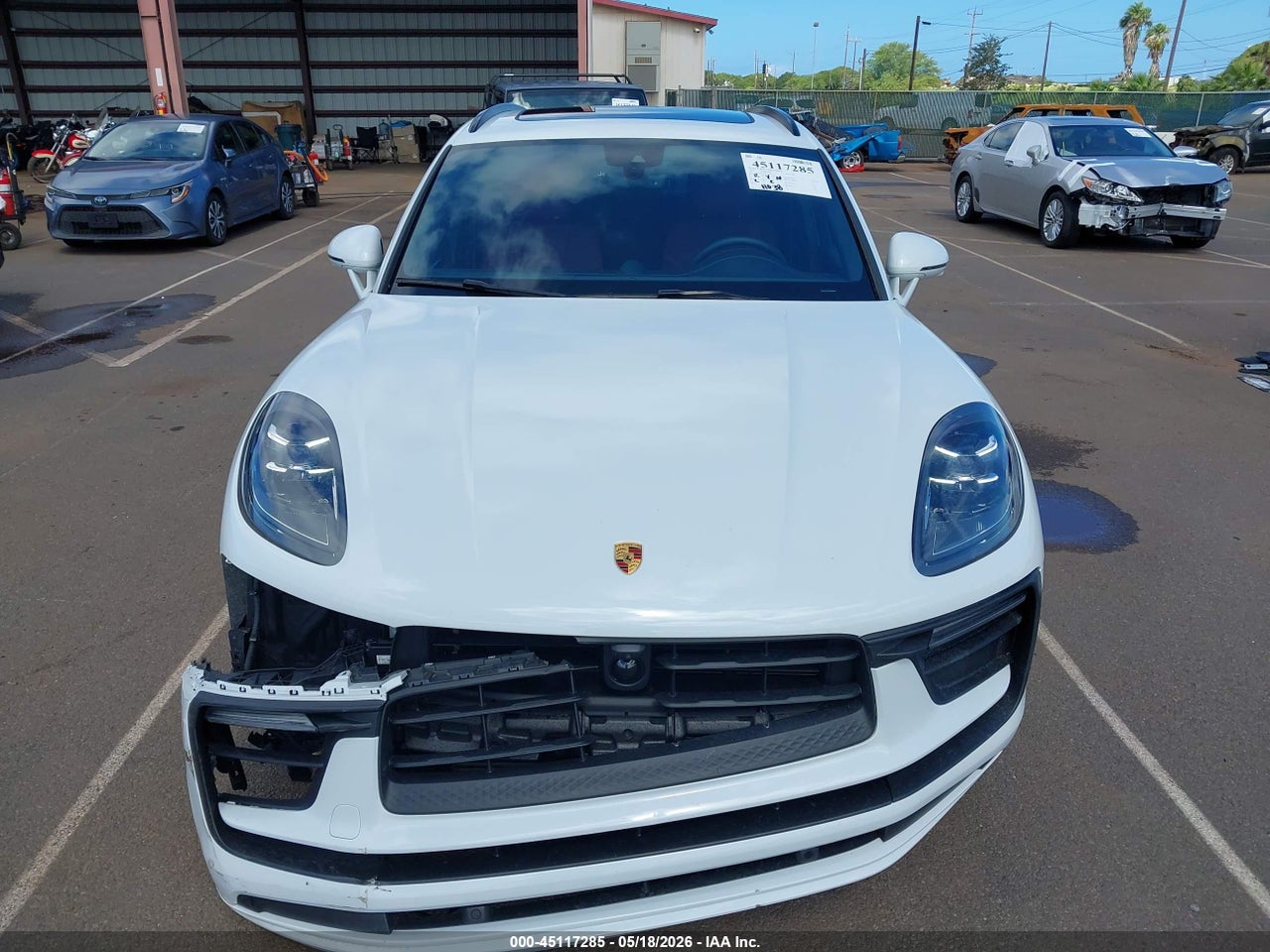 2024 PORSCHE MACAN T · 6/11