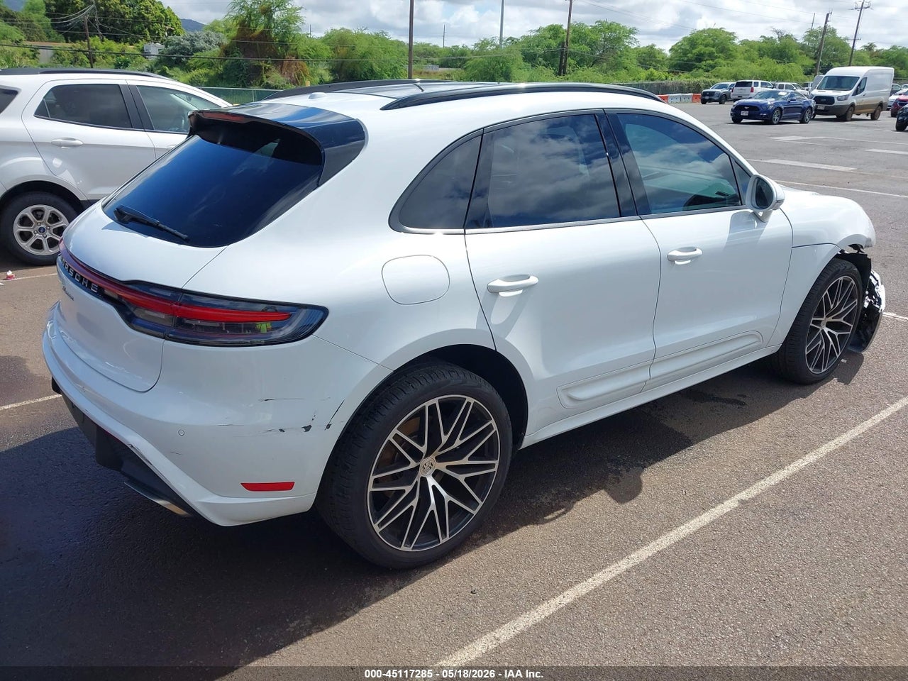 2024 PORSCHE MACAN T · 4/11