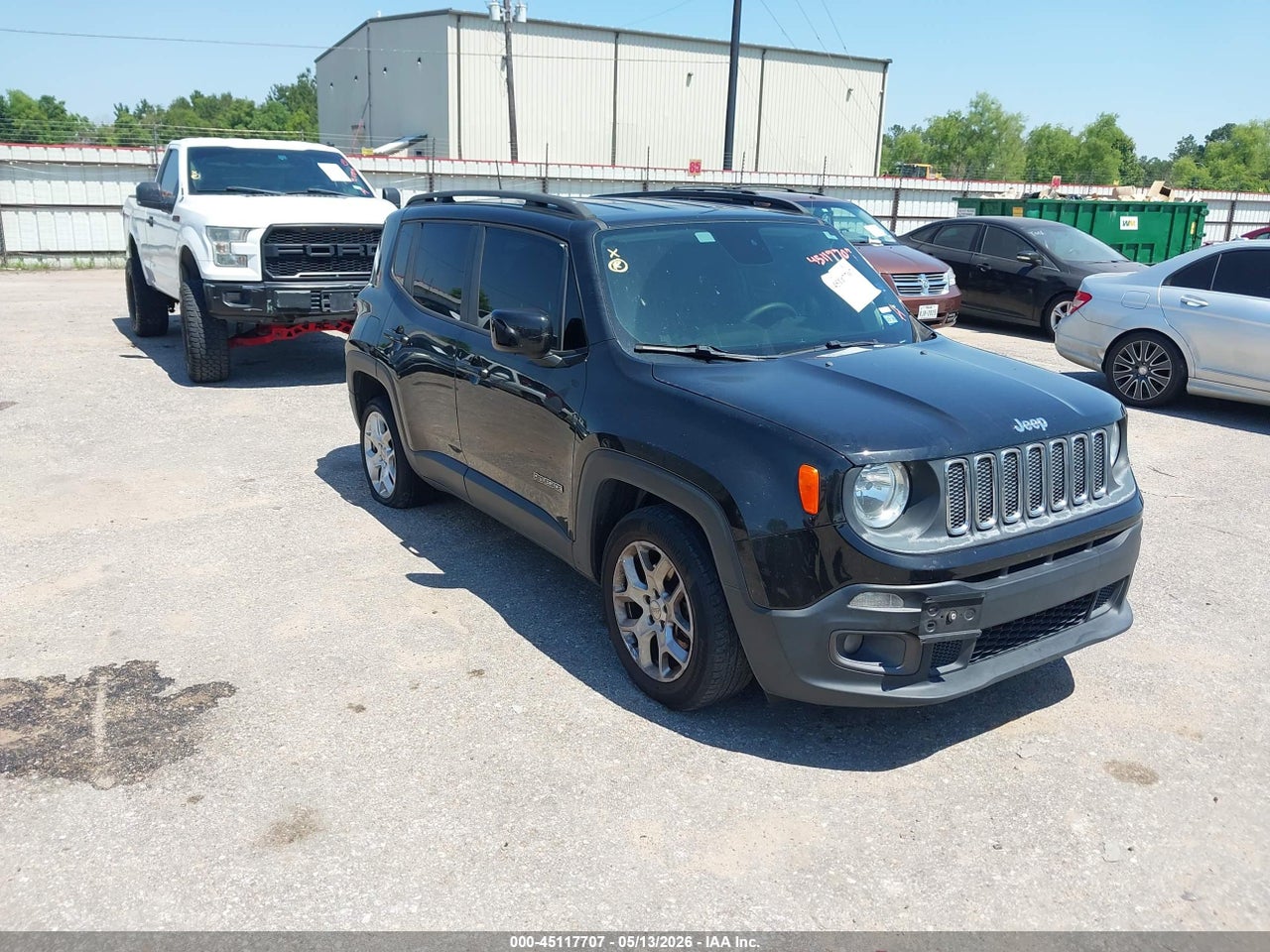 ZACCJABB9JP****** · 2018 JEEP RENEGADE LATITUDE FWD