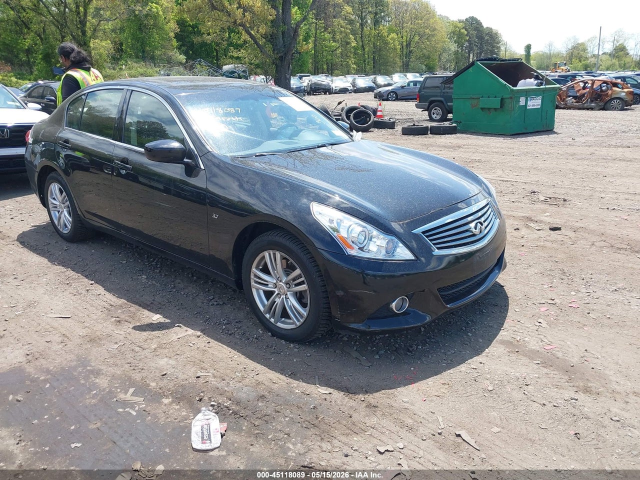JN1CV6ARXFM****** · 2015 INFINITI Q40