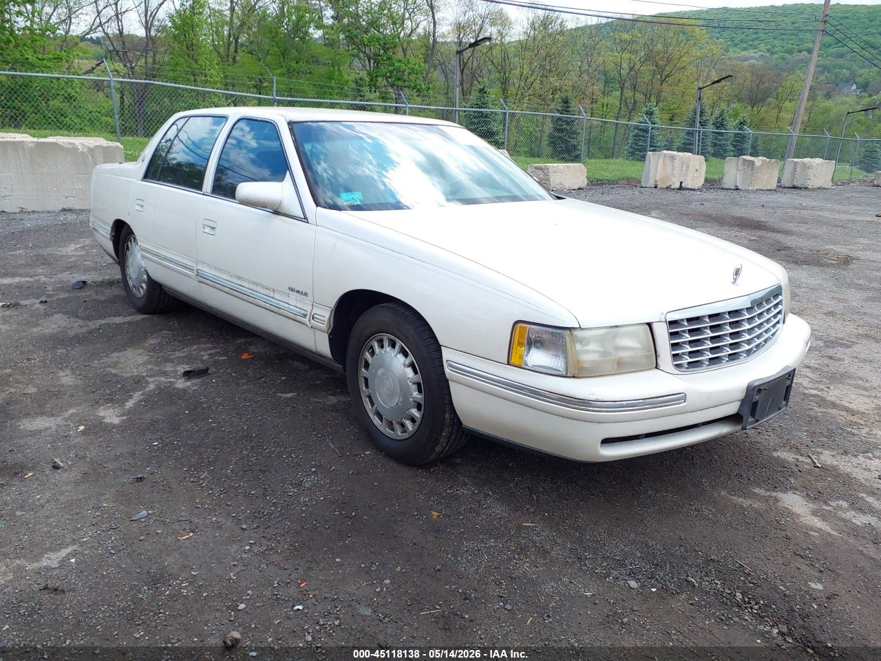 1G6KD54Y3XU****** · 1999 CADILLAC DEVILLE STANDARD