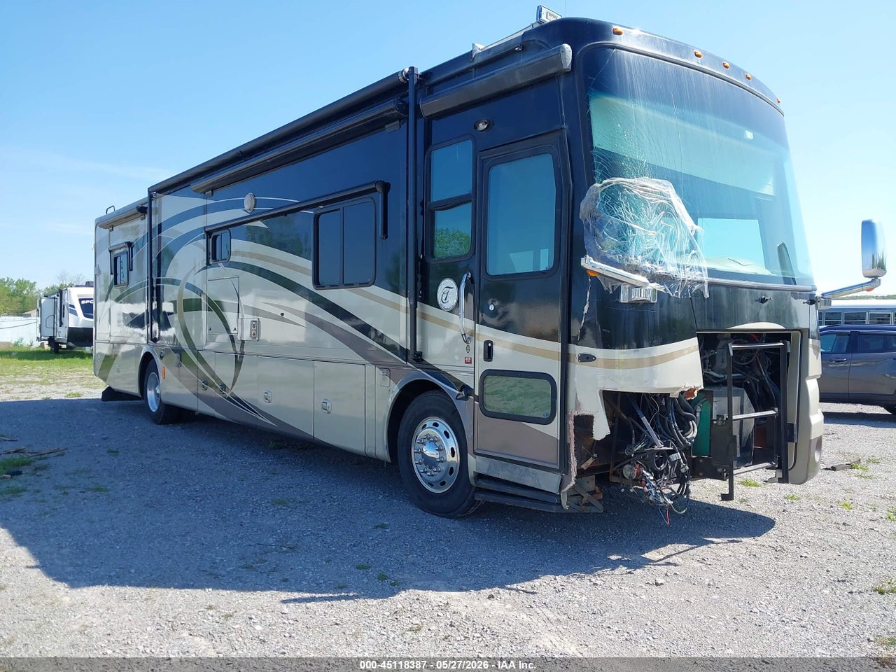 4UZAB2BS78C****** · 2008 FREIGHTLINER CHASSIS X LINE MOTOR HOME