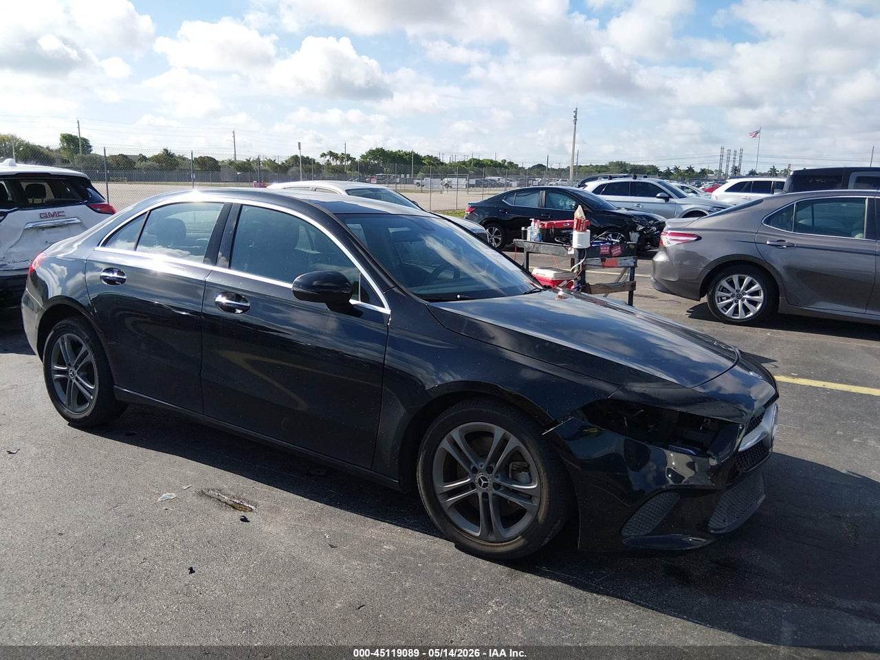 W1K3G4EB5LJ****** · 2020 MERCEDES-BENZ A 220