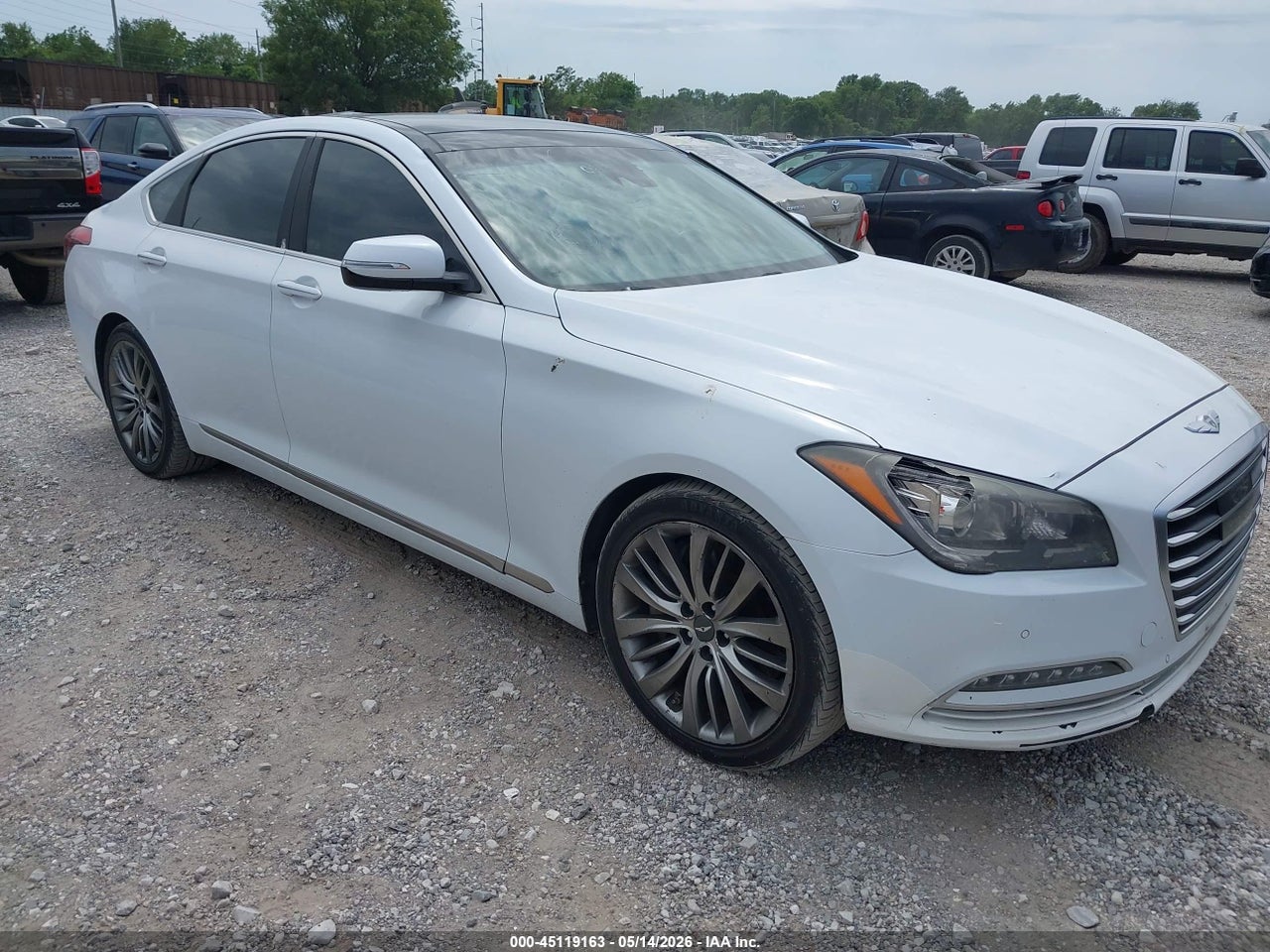 KMHGN4JF7FU****** · 2015 HYUNDAI GENESIS 5.0