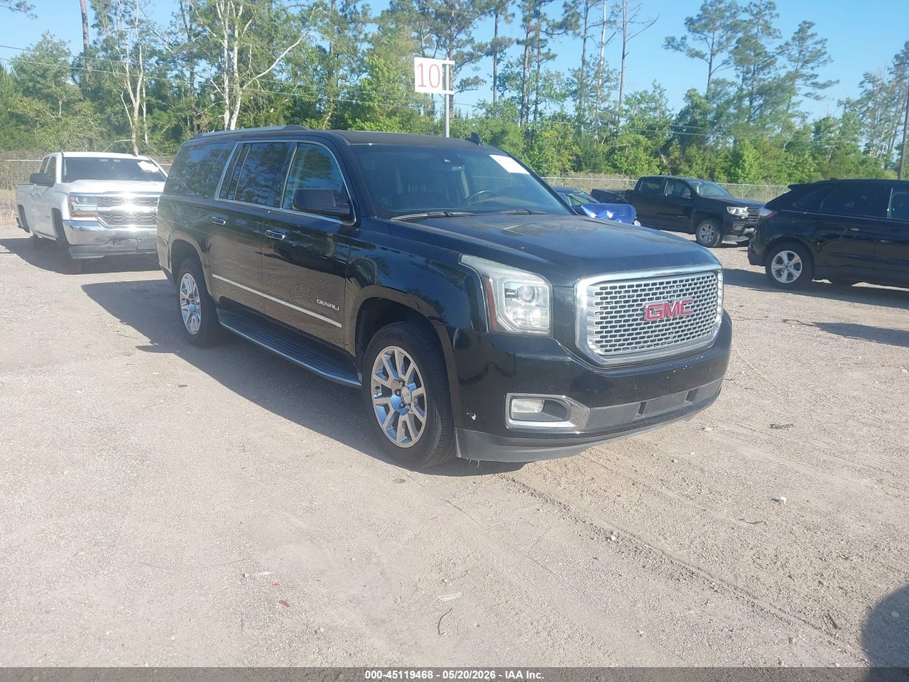 1GKS1HKJ5GR****** · 2016 GMC YUKON XL DENALI