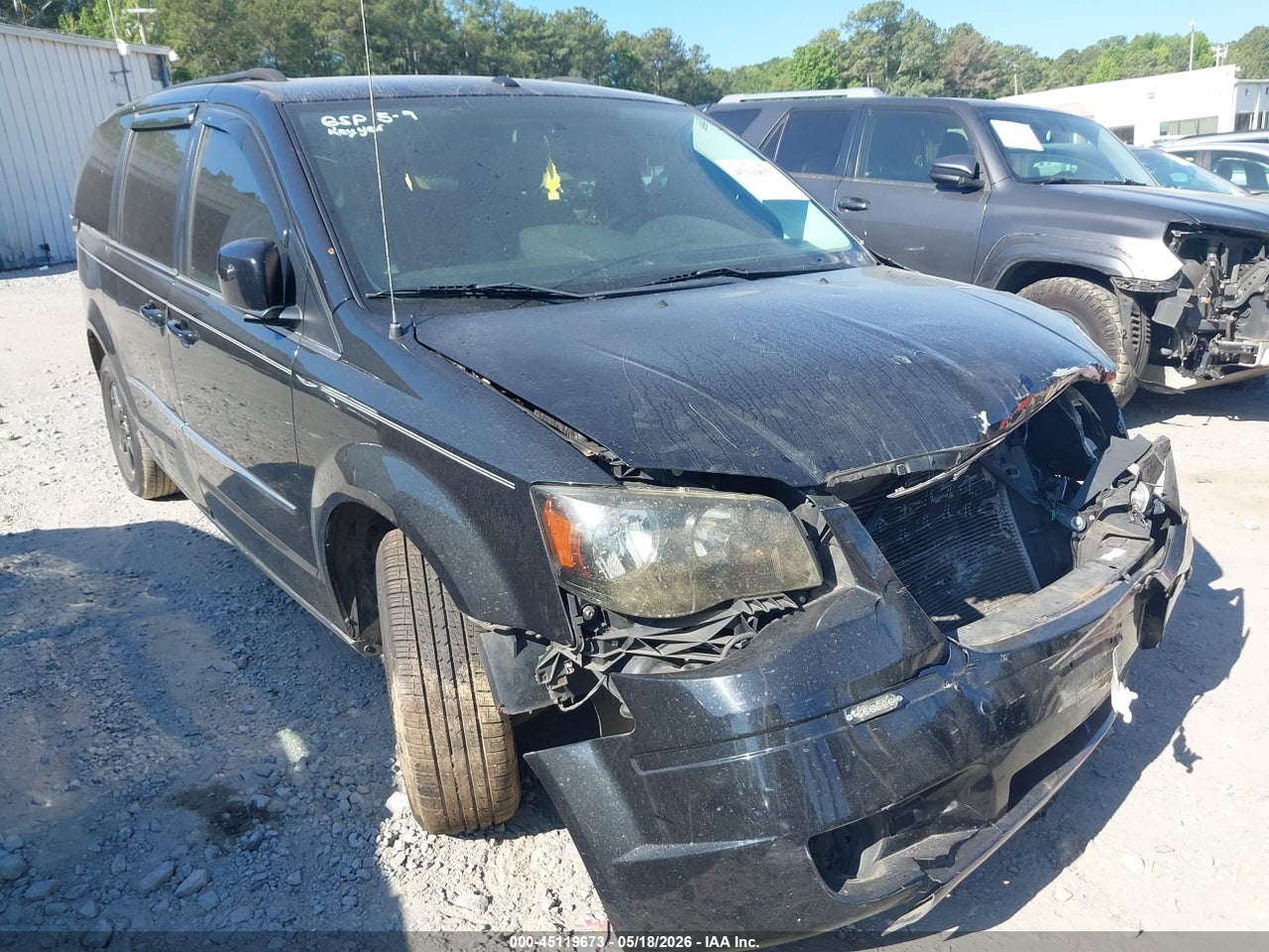 2A4RR8DX7AR****** · 2010 CHRYSLER TOWN &amp; COUNTRY TOURING PLUS