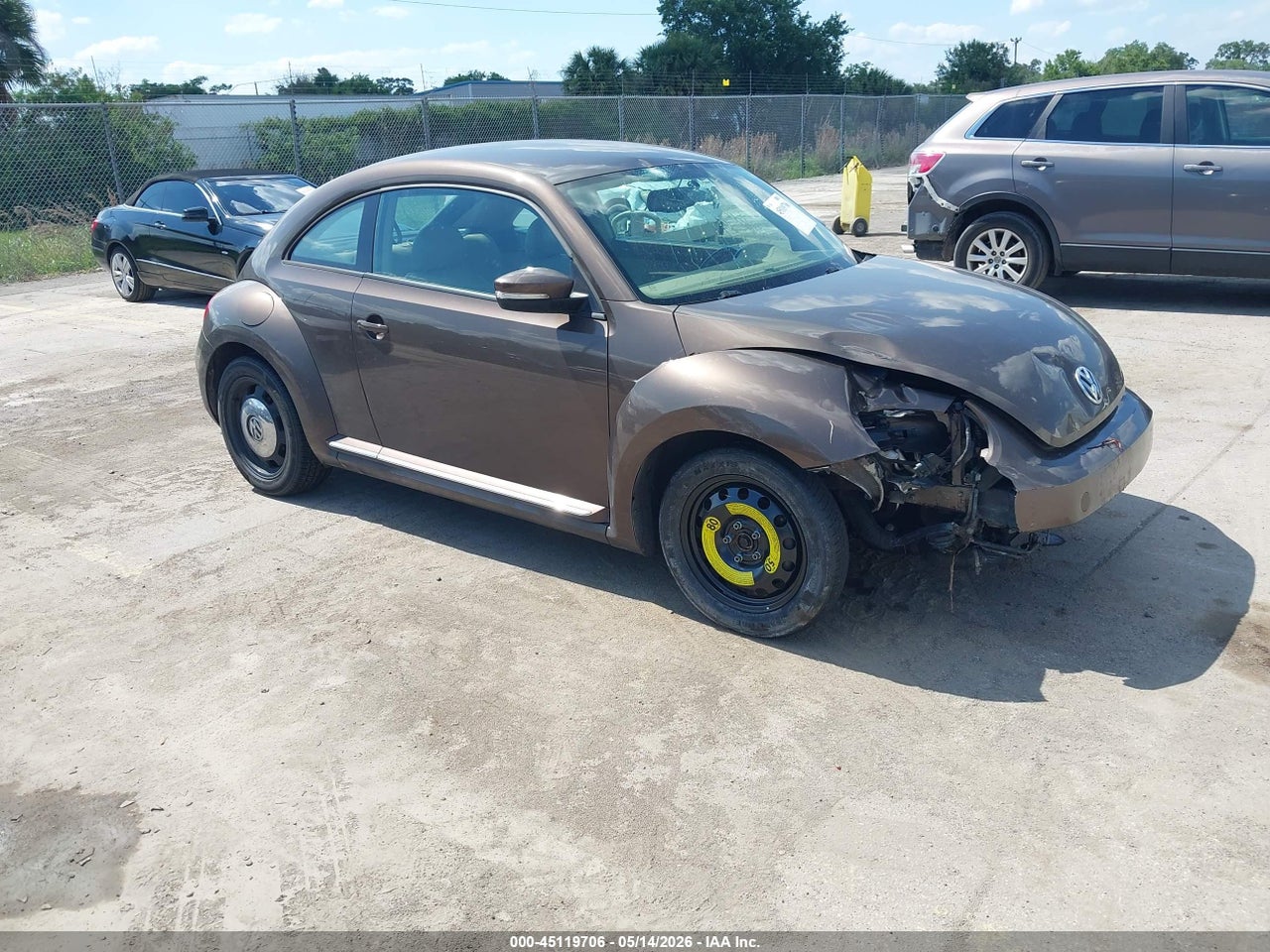 3VWJ17AT0EM****** · 2014 VOLKSWAGEN BEETLE 1.8T