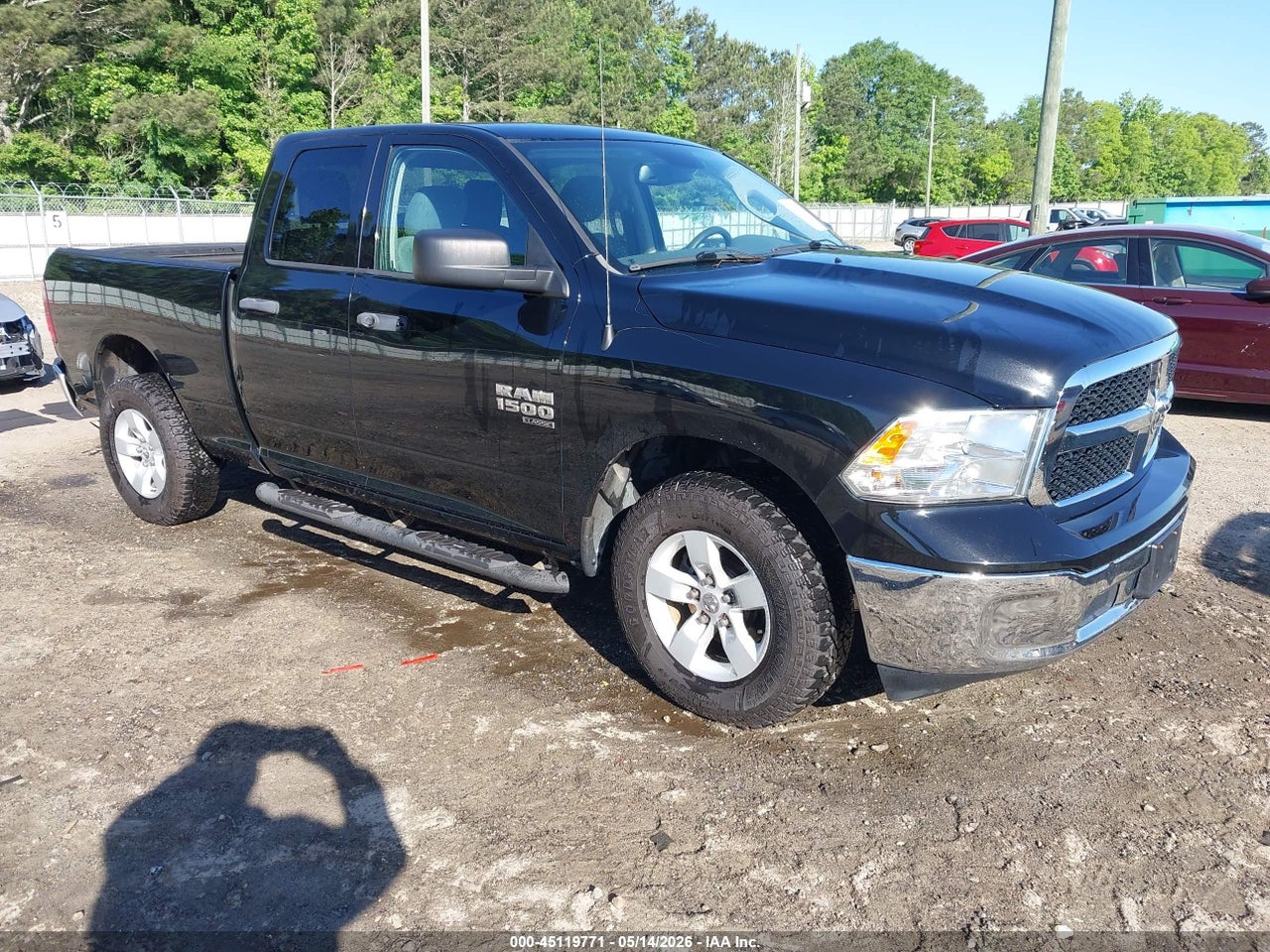 1C6RR6FG3KS****** · 2019 RAM 1500 CLASSIC TRADESMAN  4X2 6'4 BOX