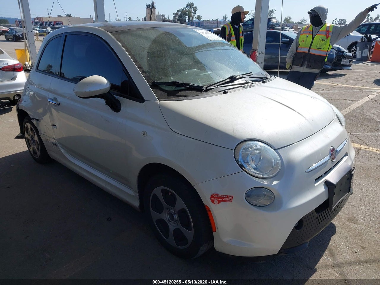 3C3CFFGE6HT****** · 2017 FIAT 500E BATTERY ELECTRIC
