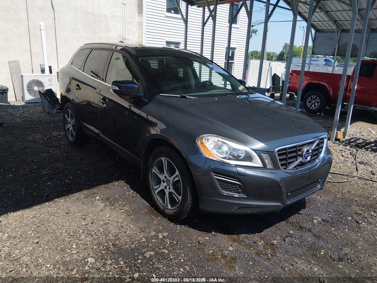 YV4902DZ3D2****** · 2013 VOLVO XC60 T6/T6 PLATINUM/T6 PREMIER PLUS/T6 R-DESIGN/T6 R-DESIGN PLATINUM/T6 R-DESIGN PREMIER PLUS