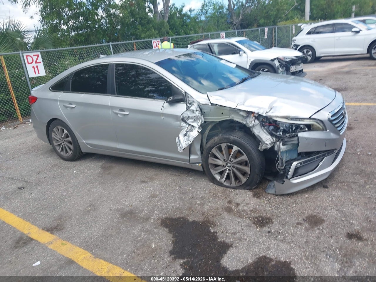 5NPE24AF1FH****** · 2015 HYUNDAI SONATA SE