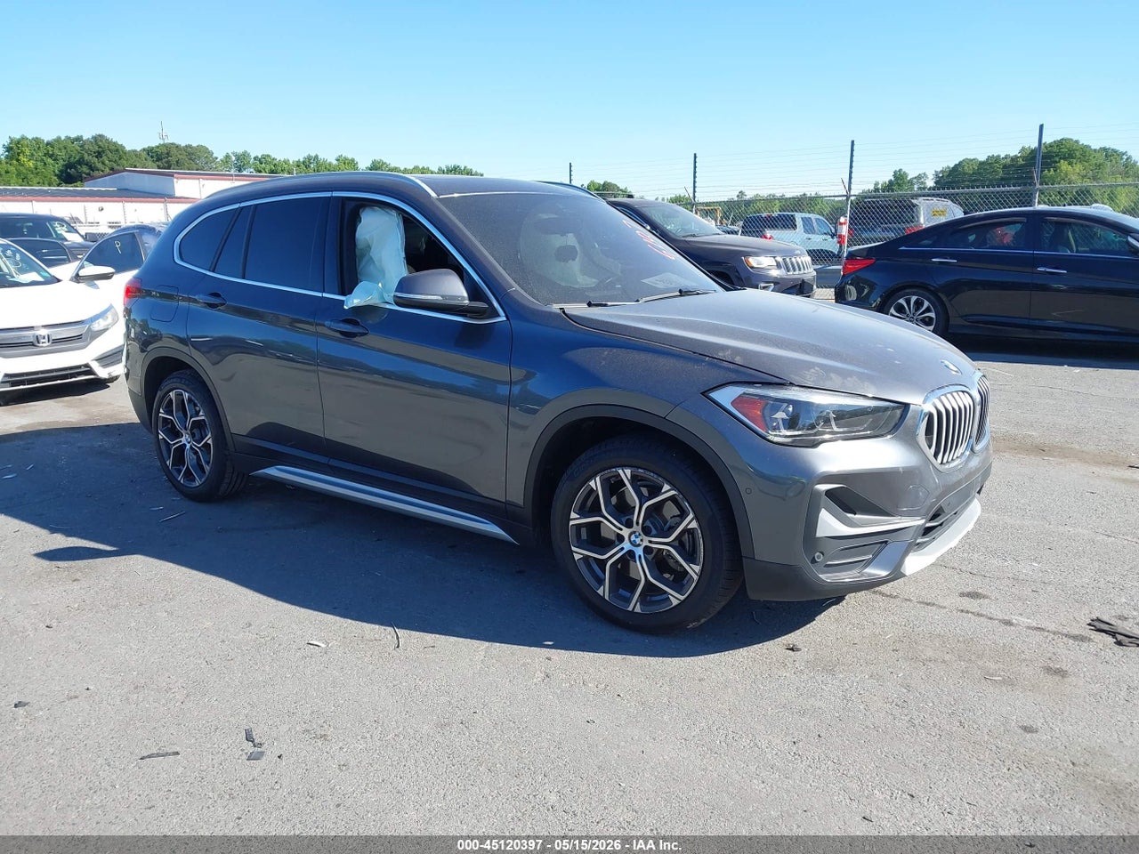 WBXJG9C02M5****** · 2021 BMW X1 XDRIVE28I