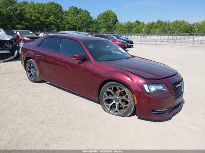 2C3CCABG4JH****** · 2018 CHRYSLER 300 300S