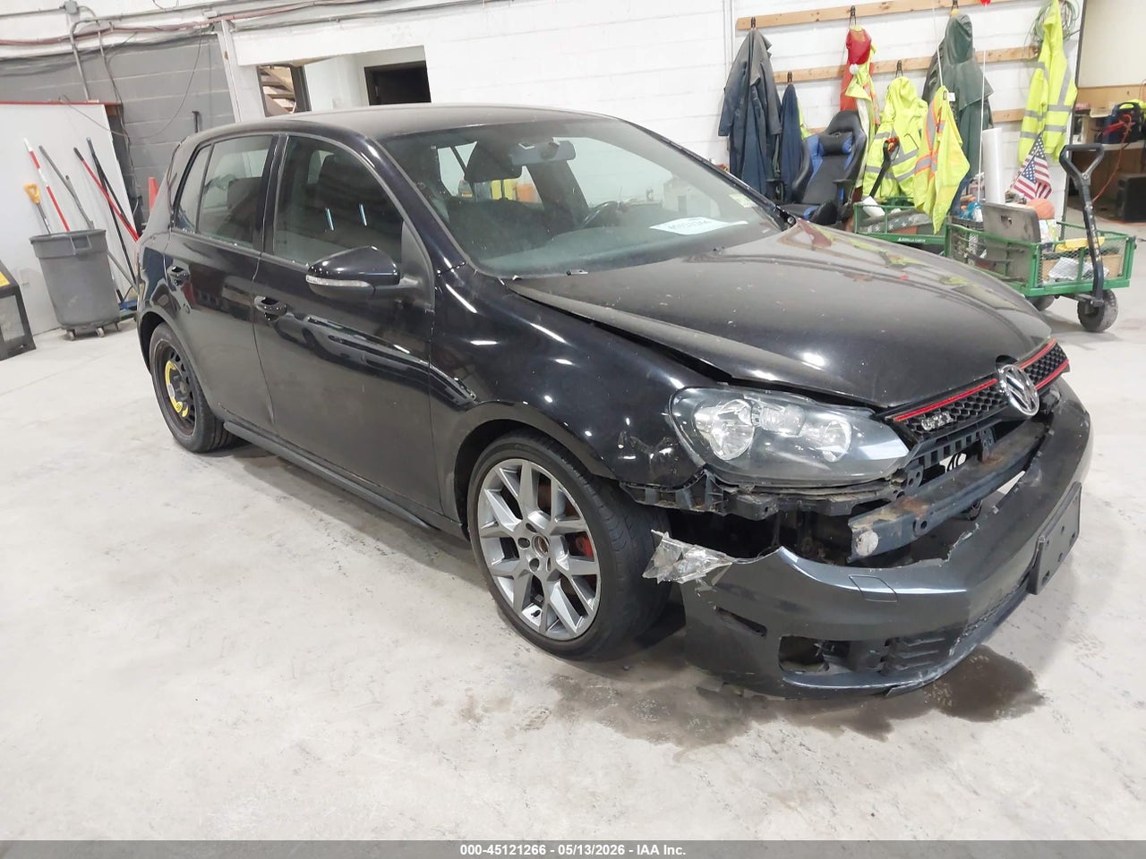 WVWHD7AJXEW****** · 2014 VOLKSWAGEN GTI WOLFSBURG EDITION
