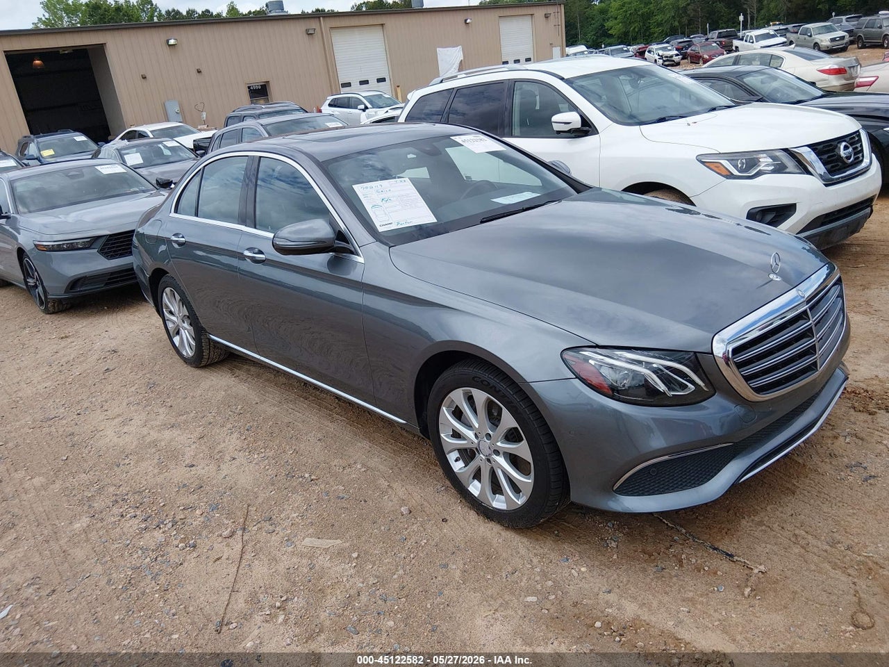 WDDZF4KB3HA****** · 2017 MERCEDES-BENZ E 300 4MATIC