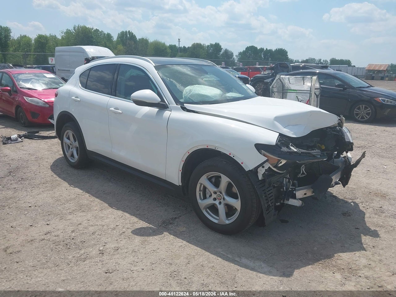 ZASFAKAN8J7****** · 2018 ALFA ROMEO STELVIO AWD