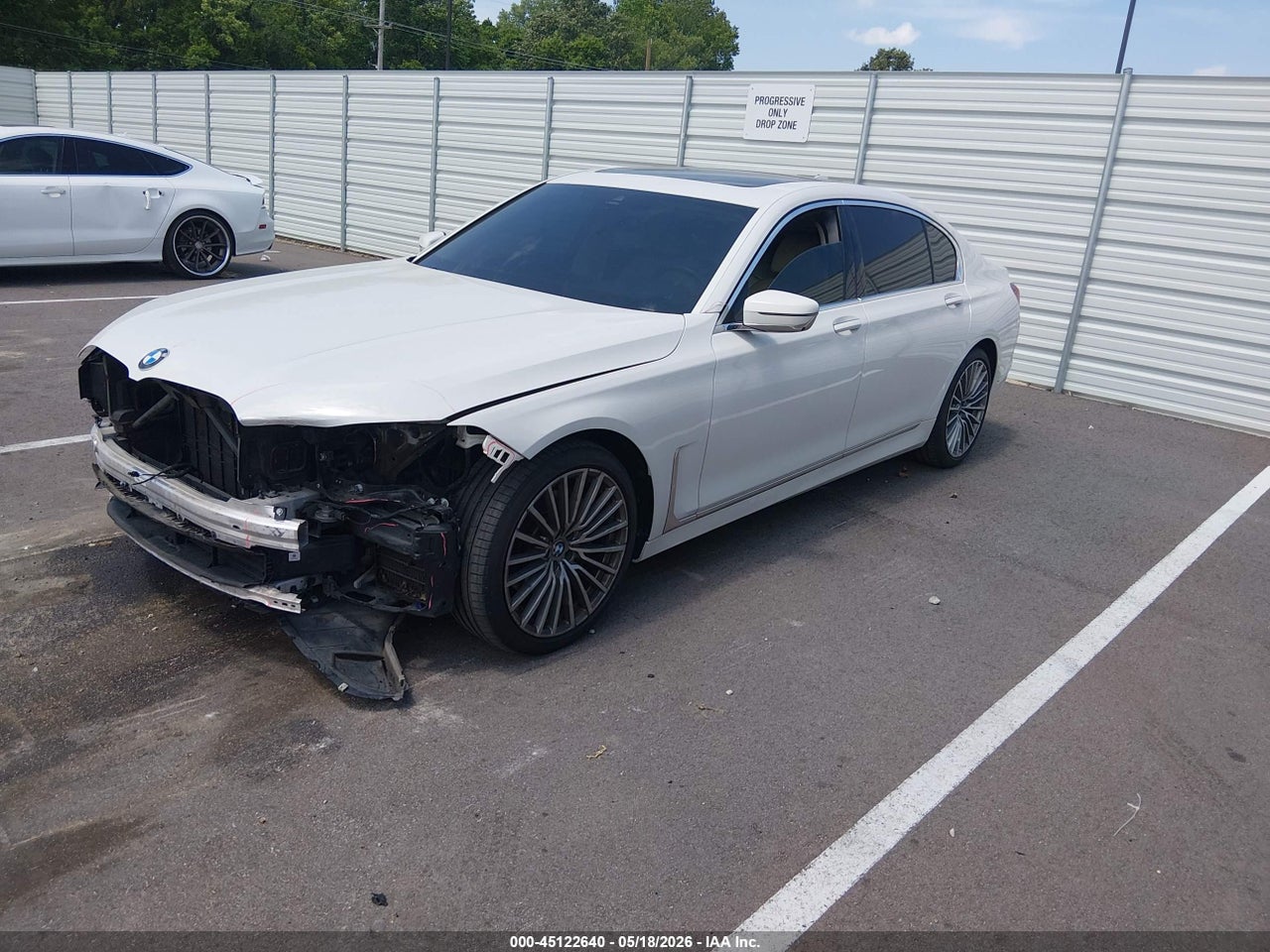 2021 BMW 740I · 2/11