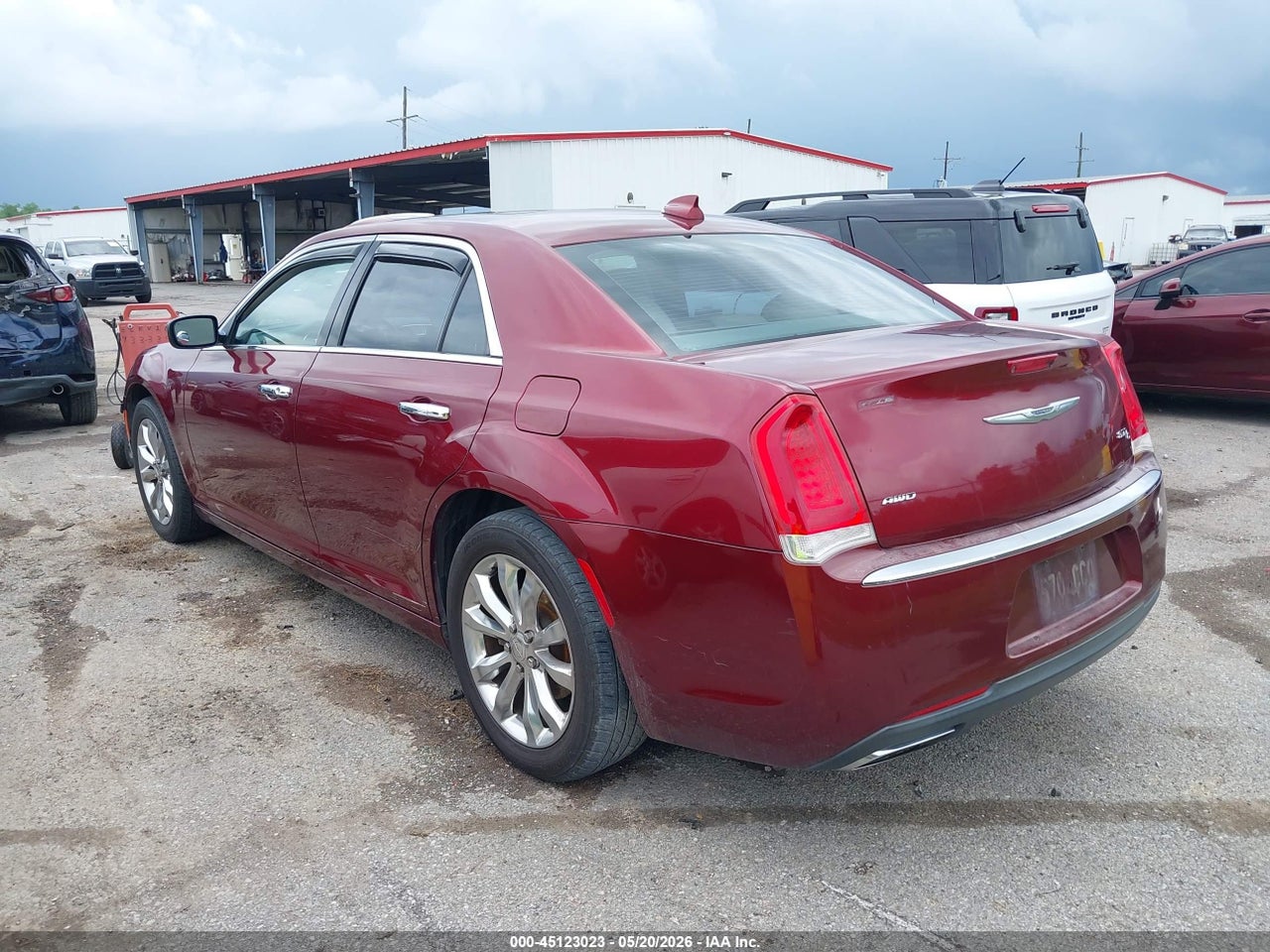 2016 CHRYSLER 300C AWD · 3/11