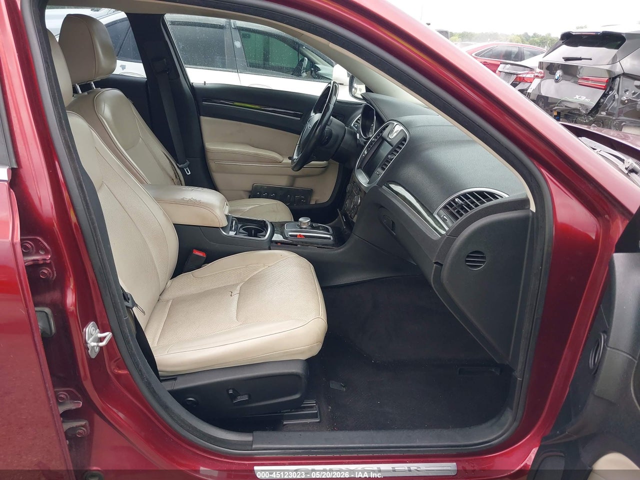 2016 CHRYSLER 300C AWD · 5/11