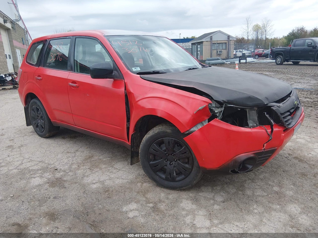 JF2SH61689H****** · 2009 SUBARU FORESTER 2.5X