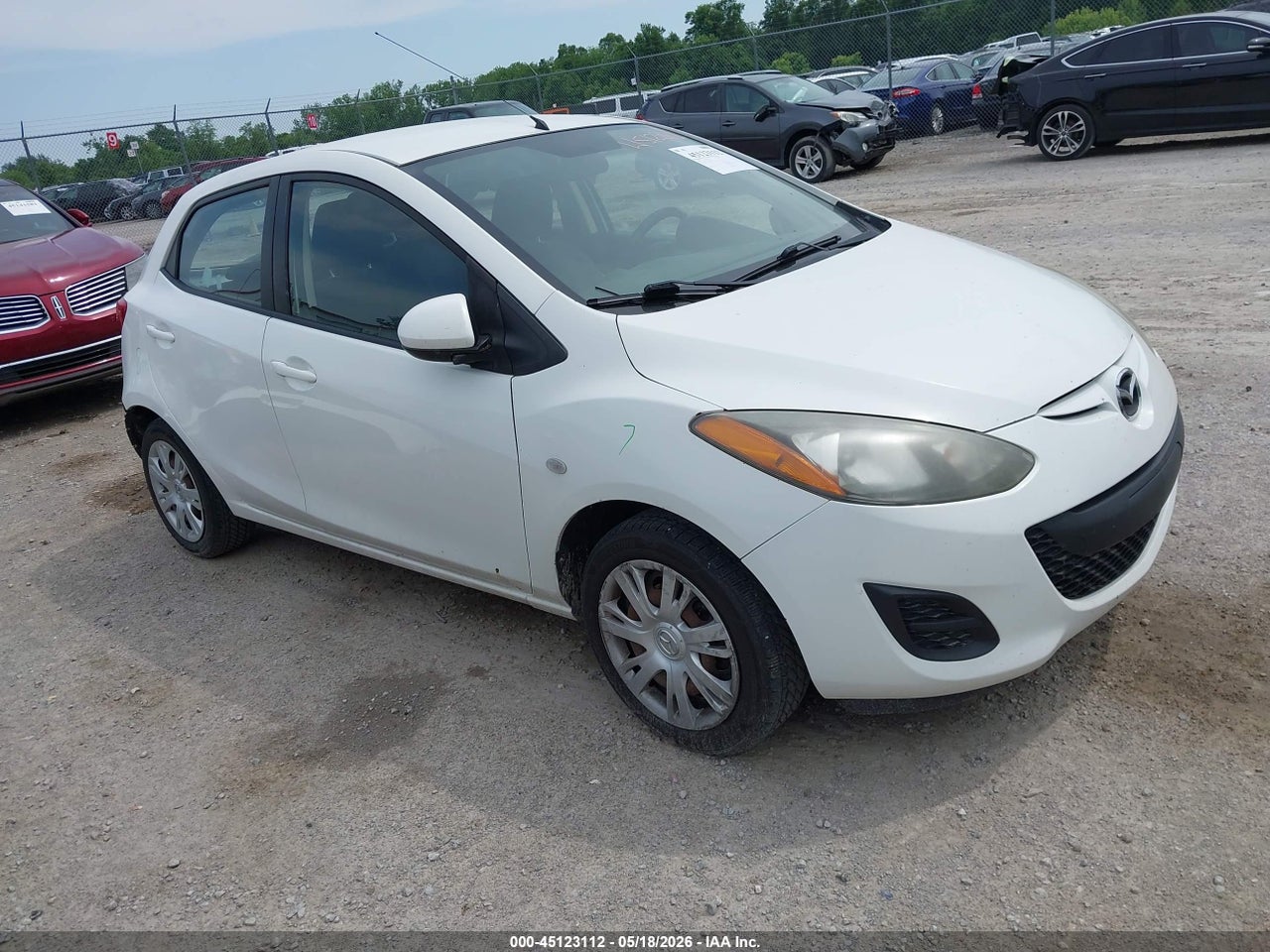 JM1DE1KY8E0****** · 2014 MAZDA MAZDA2 SPORT