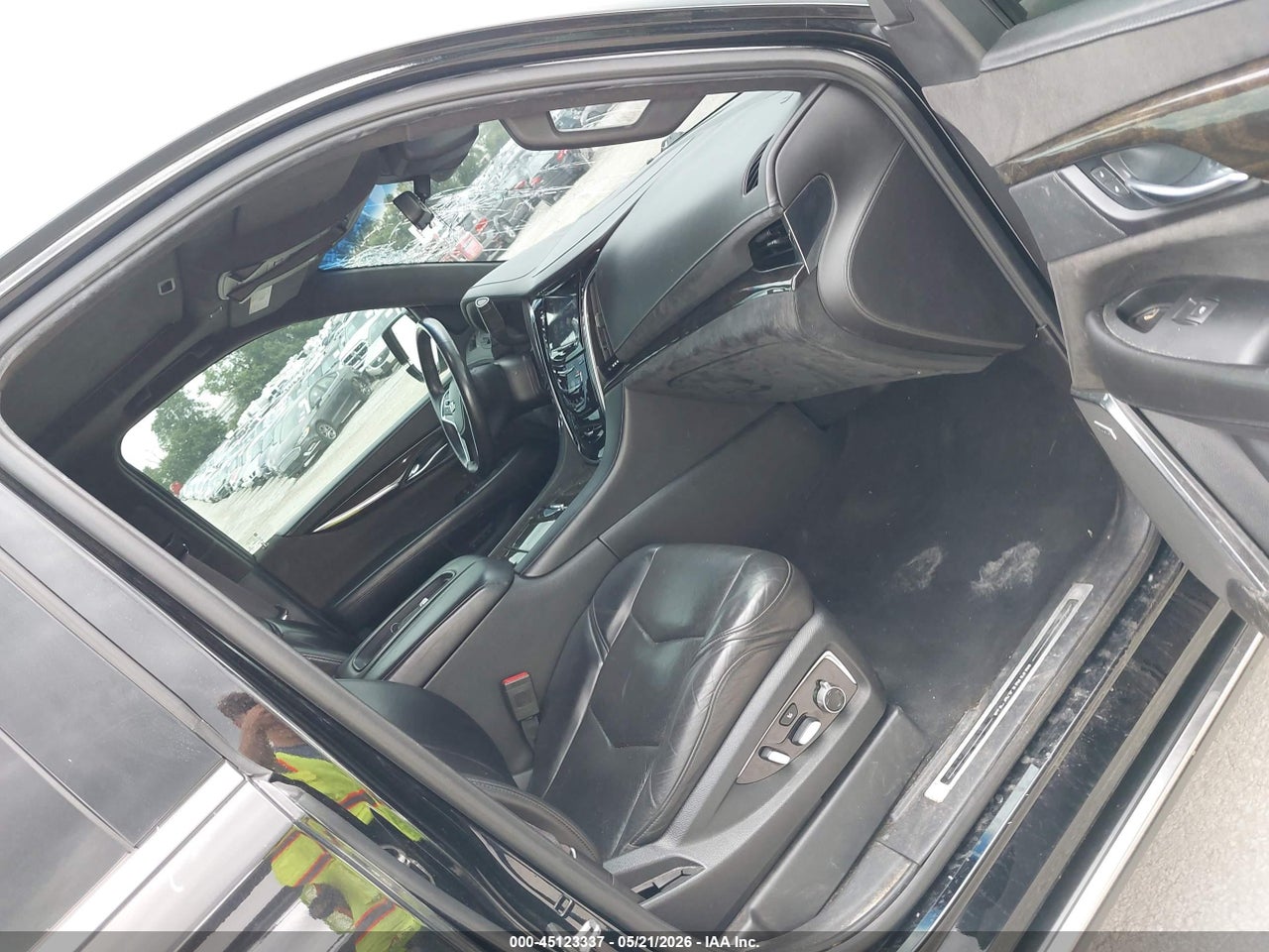 2017 CADILLAC ESCALADE ESV PLATINUM · 5/11