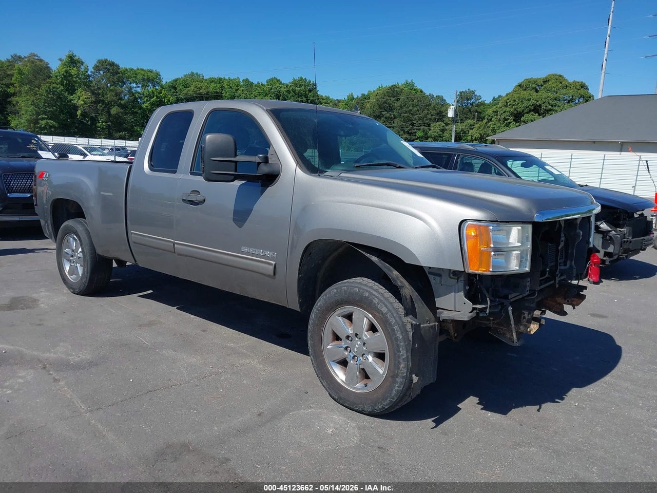 1GTR2VE76DZ****** · 2013 GMC SIERRA 1500 SLE