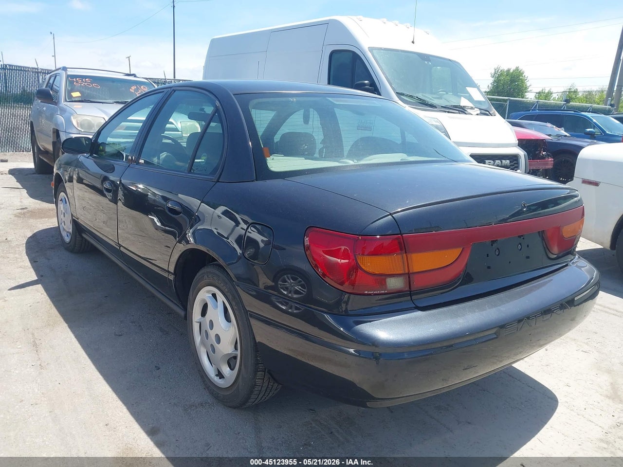 2002 SATURN S-SERIES SL2 · 3/11