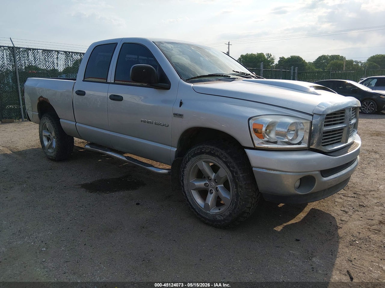 1D7HU18217J****** · 2007 DODGE RAM 1500 SLT/TRX4 OFF ROAD/SPORT