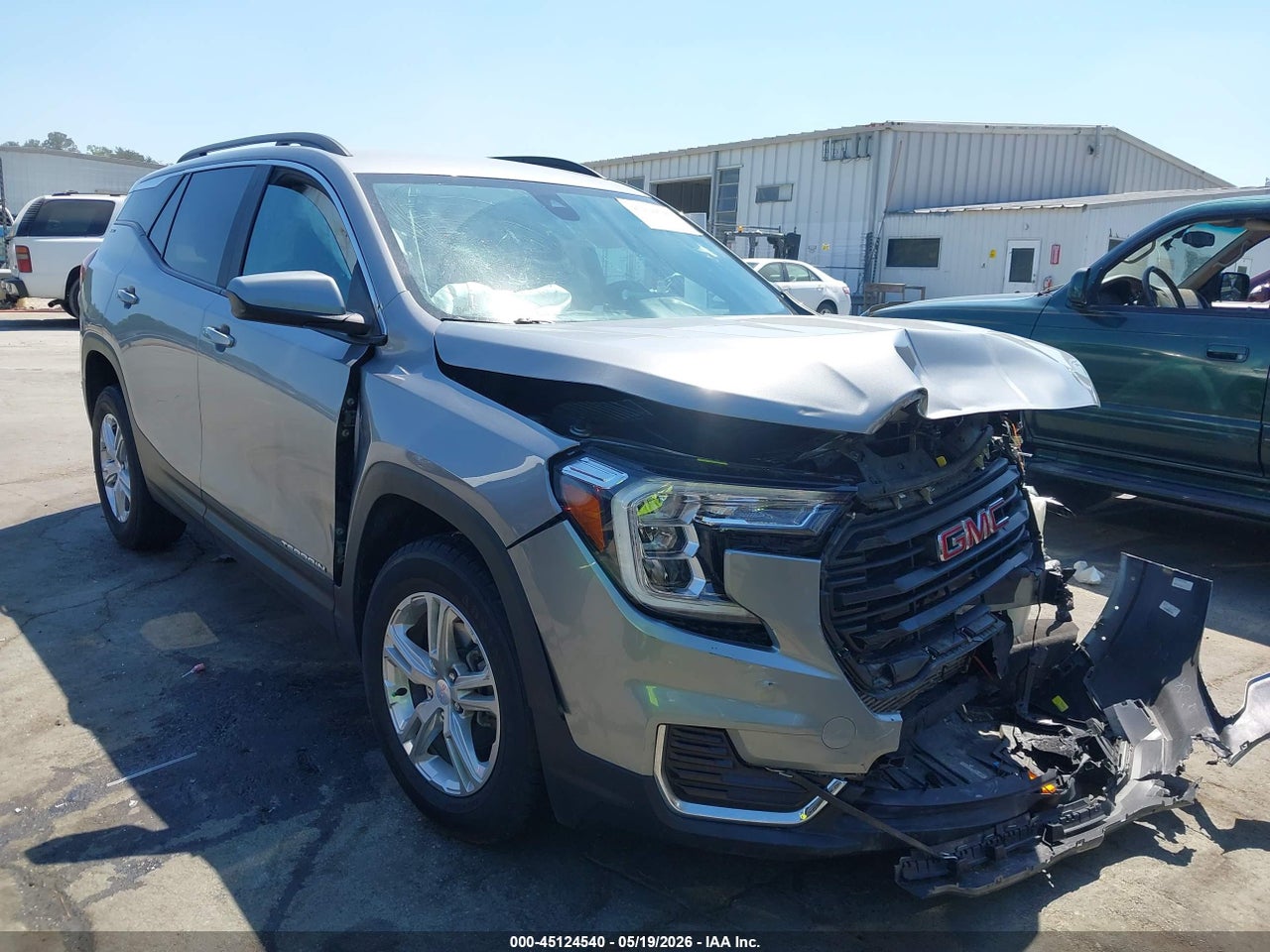 3GKALTEG7PL****** · 2023 GMC TERRAIN AWD SLE