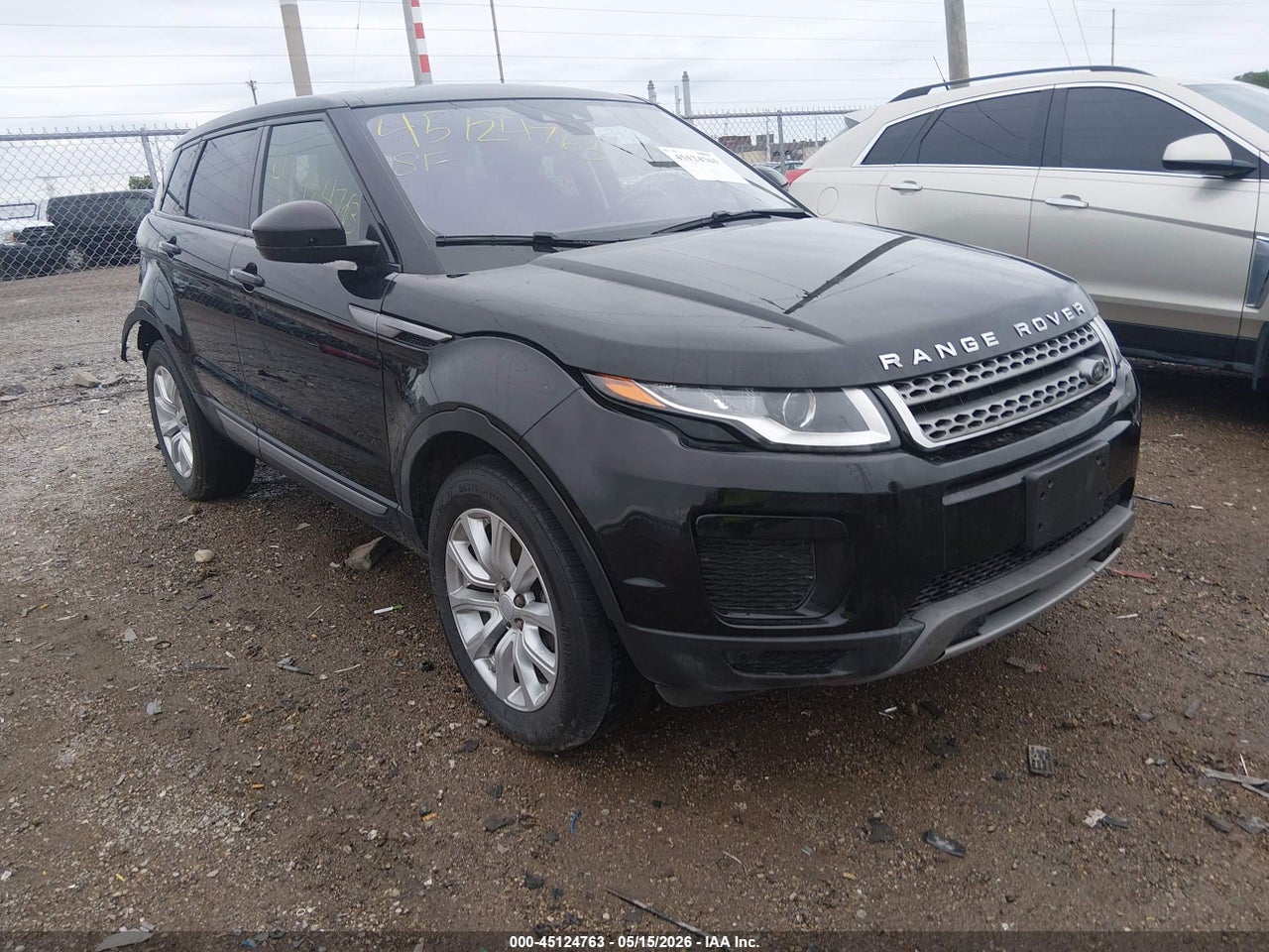 SALVP2RX8JH****** · 2018 LAND ROVER RANGE ROVER EVOQUE SE/SE PREMIUM