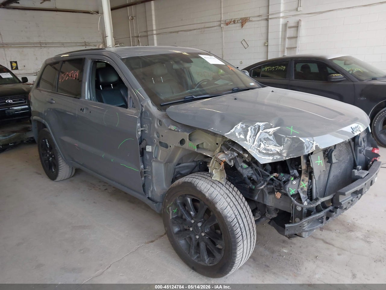 1C4RJFAG8MC****** · 2021 JEEP GRAND CHEROKEE LAREDO X 4X4