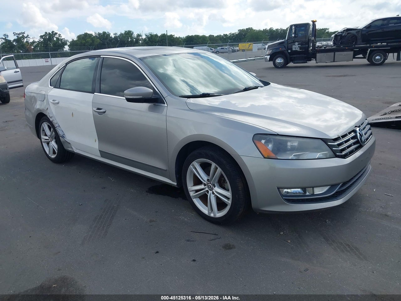 1VWCN7A3XEC****** · 2014 VOLKSWAGEN PASSAT 2.0L TDI SEL PREMIUM