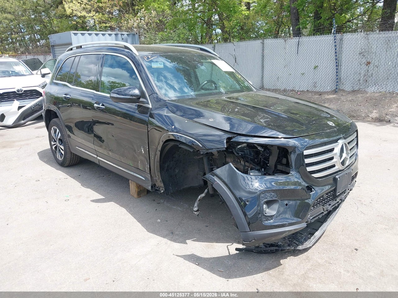 W1N4M4HBXSW****** · 2025 MERCEDES-BENZ GLB 250 4MATIC