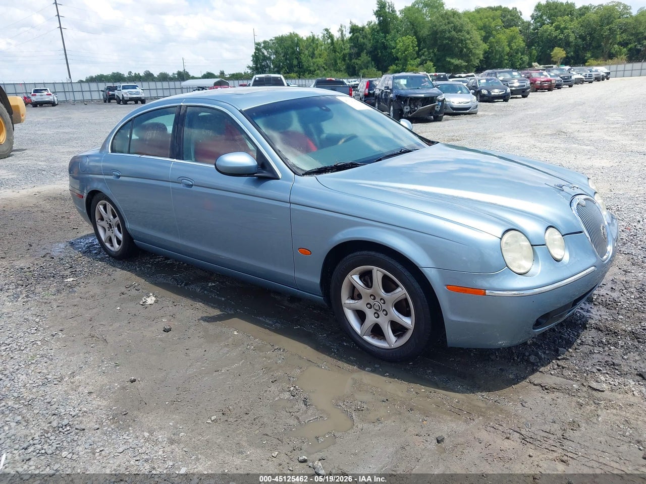 SAJWA01U75H****** · 2005 JAGUAR S-TYPE 4.2L V8