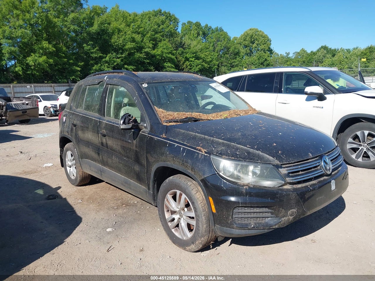 WVGBV7AXXGW****** · 2016 VOLKSWAGEN TIGUAN S