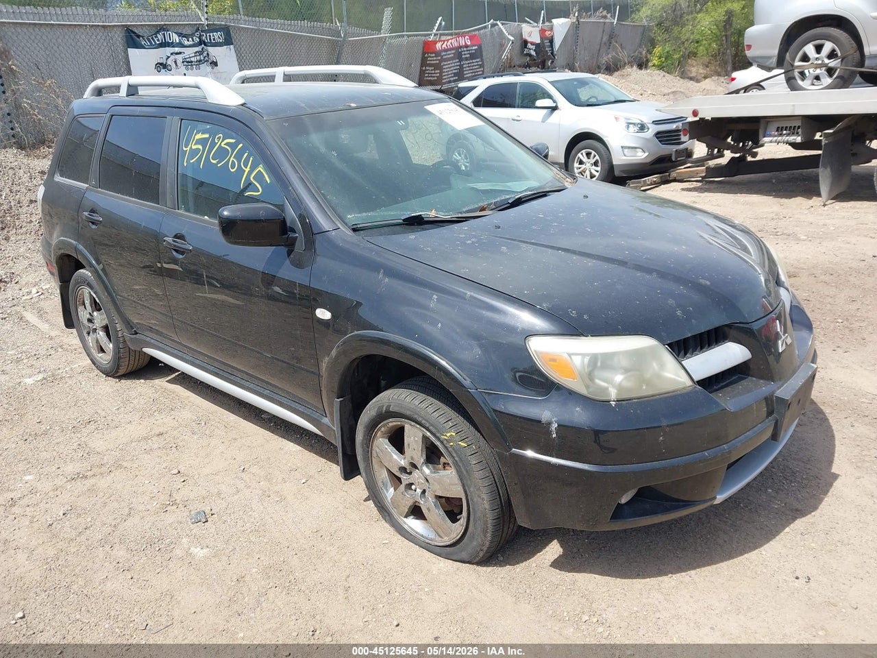 JA4LX41FX6U****** · 2006 MITSUBISHI OUTLANDER SE